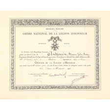 Titre de nomination d'Officier de la Légion d'Honneur. 