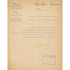 Dépêche de m. l'Ambassadeur de France à Moscou, au sujet de l'organisation de l'enseignement public en URSS.