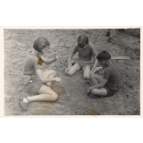 Ecole de plein air : Jeux dans le sable