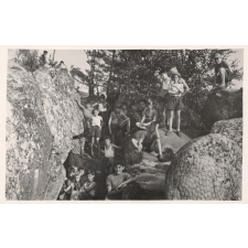 Colonie de Luzancy : Excursion à Fontainebleau