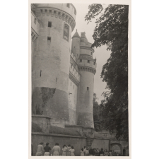 Colonie de Luzancy : 2 tours du château de Pierrefonds