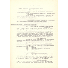 U.E.R. de Lettres anciennes et modernes et de Linguistique. Université de Paris X - Nanterre. Livret de l'étudiant.  1973-1974.
