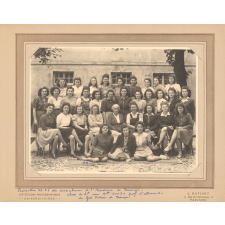 Promotion 43-46 des normaliennes de l'Académie de Besançon