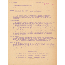 Documents administratifs adressés à un professeur de mathématiques.