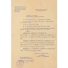 Arrêté de promotion de Melle Jeanne Grados, Institutrice à Saint-Pierre-de-Cernières.