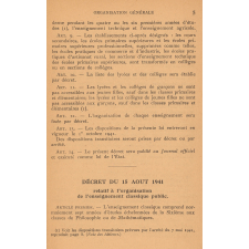Nouveaux horaires et programmes de l'enseignement secondaire classique et moderne.