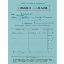 Dossiers scolaires.