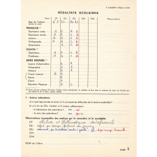 Dossier scolaire.
