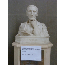Buste de Félix Pécaut