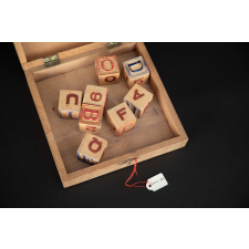 Jeu de cubes alphabétique