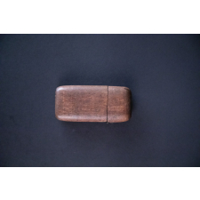 Etui à plumes en bois