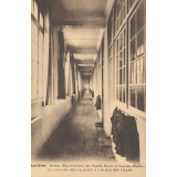 Asnières - Institut Départemental des Sourds-Muets et Sourdes-Muettes - Le Couloir des Classes à L'Ecole des Filles.