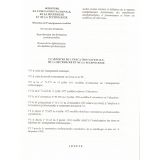 Mention complémentaire maintenance des installations oléohydrauliques et pneumatiques. Arrêté du 27 juillet 1999 et annexes.