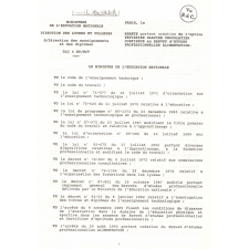Brevet d'études professionnelles. Alimentation. Option pâtissier - glacier - chocolatier - confiseur. Arrêté du 23 août 1993 et annexes.