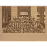Élèves et professeurs du petit lycée Louis-Le-Grand