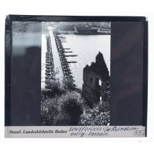 Schiffbrücke b/d. Ruine Limburg - Sasbach = Pont de bateaux près de la ruine de Limburg - Sasbach