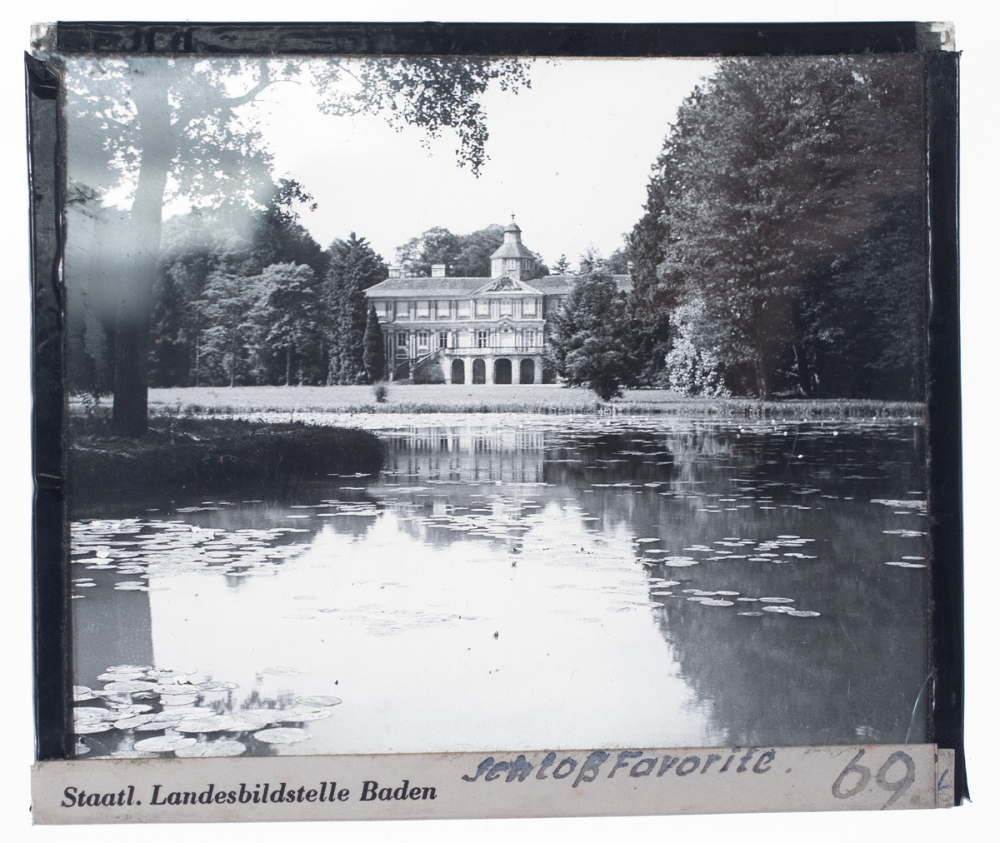 Schloß Favorite = Château de la Favorite