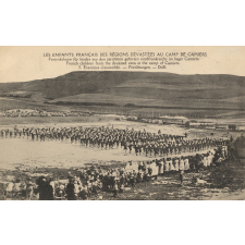 Les Enfants français des régions dévastées au camp de Camiers - Ferienkolonie für kinder aus den zerstörten gebieten nordfrankreichs im lager Camiers - French children from the devasted area at the camp of Camier - 5 - Exercice d'ensemble - Freiübungen - Drill.
