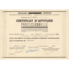 Certificat d'aptitude professionnelle pour la profession de fourreuse