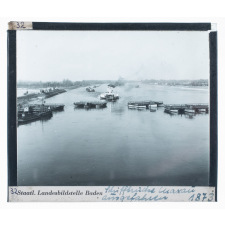 Schiffsbrücke Maxau ausgefahren = Pont de bateaux Maxau ouvert