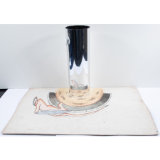 Planche d'anamorphose :  une baigneuse