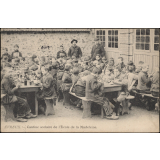 Evreux - Cantine scolaire de l'École de la Madeleine