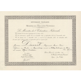 Arêté de nommination au rang d'Officier d'Académie. 