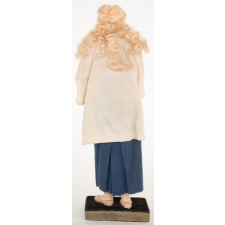 Poupée costumée : femme gauloise (élément d'un couple)