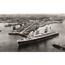 Le Havre : le départ d'un transatlantique