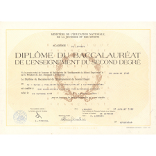 Diplôme du Baccalauréat de l'Enseignement du second degré.