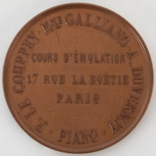 Médaille de prix de transposition du Cours d'émulation à Paris. 