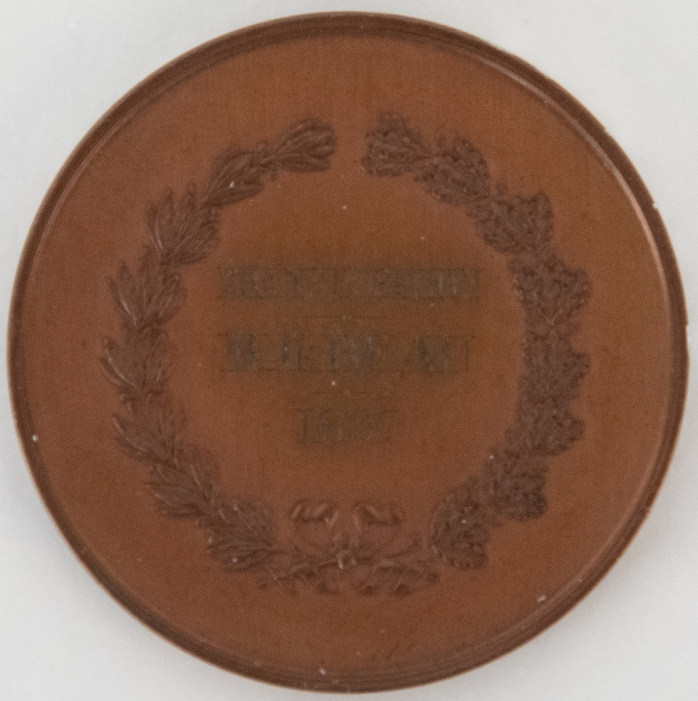 Médaille de prix de transposition du Cours d'émulation à Paris. 