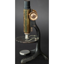 Microscope
