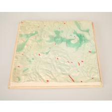 Modèle géographique en relief : paysage de collines non identifié