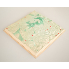 Modèle géographique en relief : paysage de collines non identifié